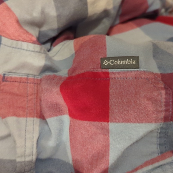 Columbia Men's Size L Cotton Dress Shirt- Like New - Picture 4 of 7